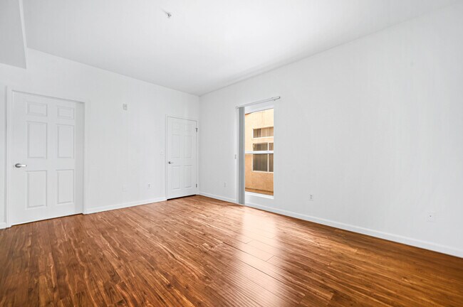 Building Photo - 4620 Vista Del Monte Ave