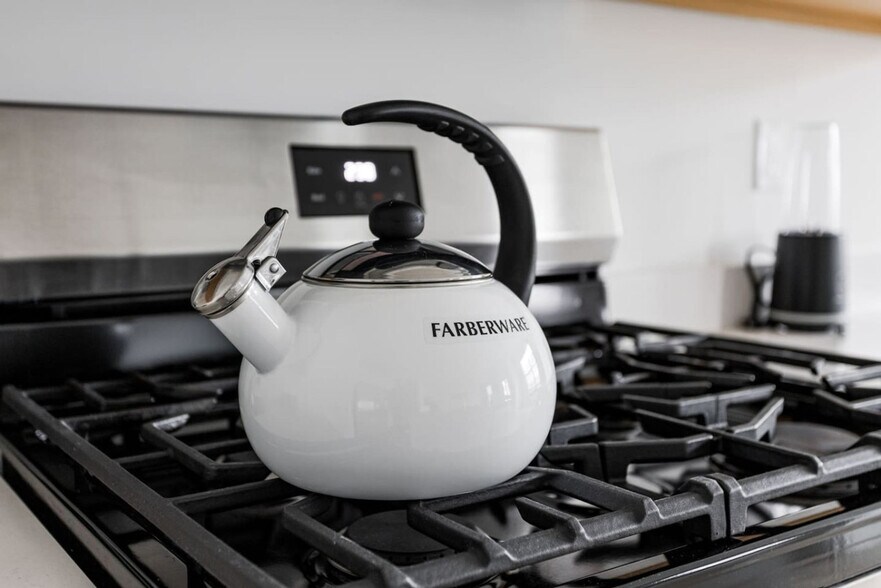 Building Photo - 17355 Wellburn Dr