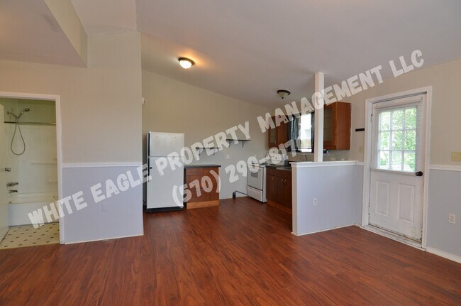 Building Photo - 57 1st St