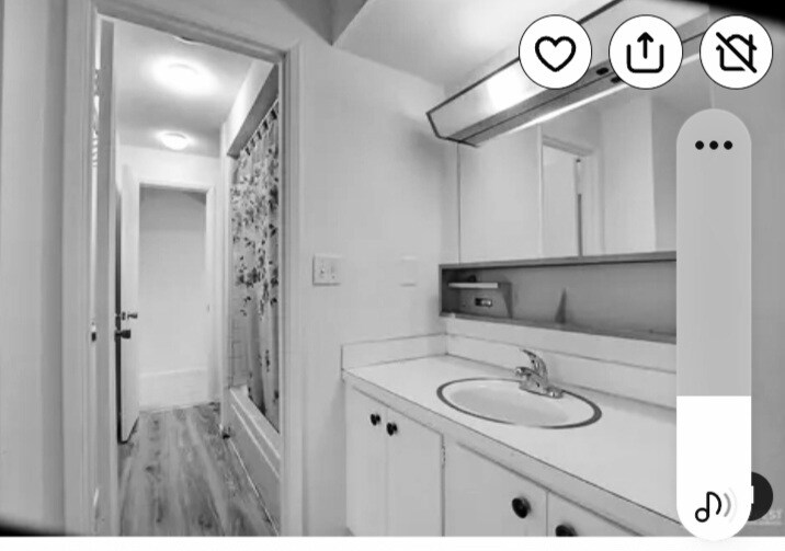 Primary Photo - 3425 S 176th St
