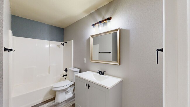 Building Photo - REMODELED DUPLEX IN HARKER HEIGHTS