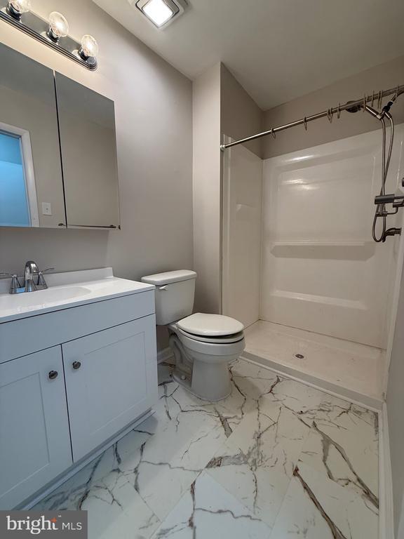 Building Photo - 162 Willow Turn