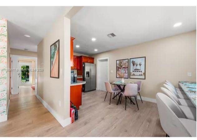 Building Photo - 1345 NE 14th Ave