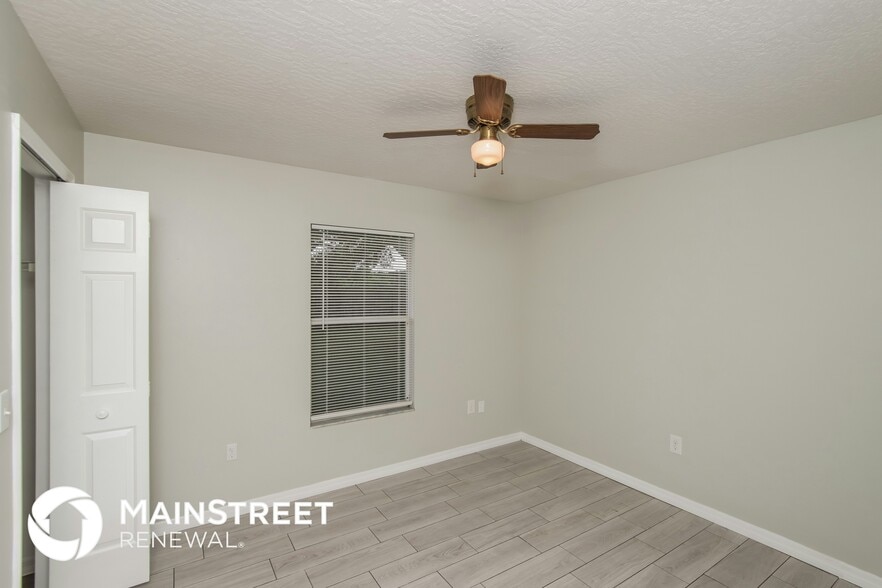 Building Photo - 874 Altona St NW