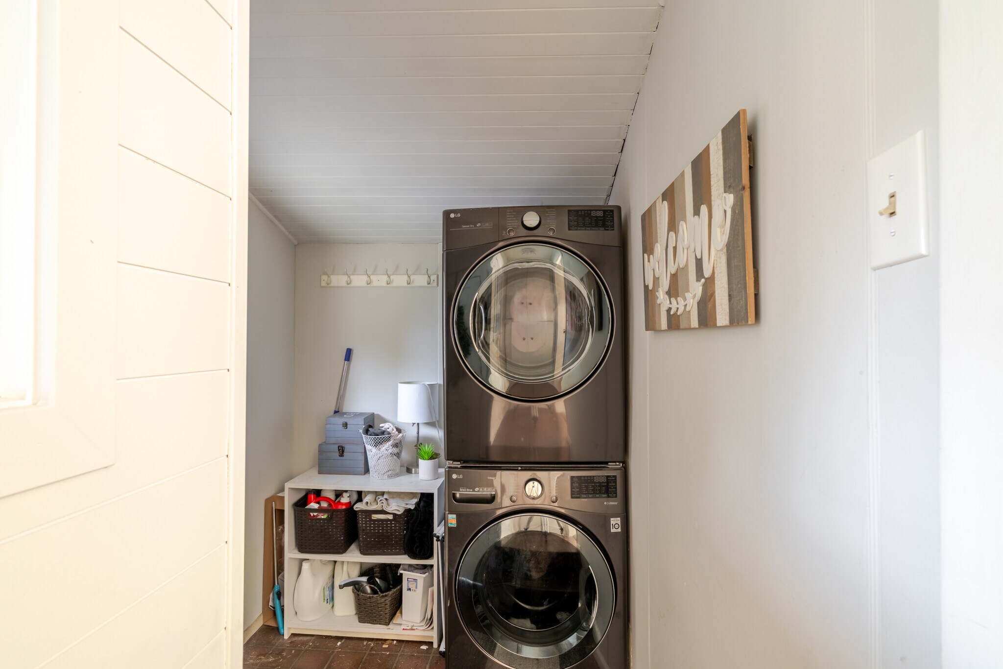 Building Photo - 200 W Arlington St