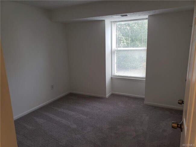 Building Photo - 8412 O'Connor Ct