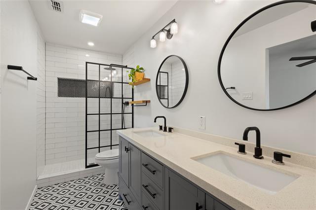 Building Photo - 2908 Nova Dr