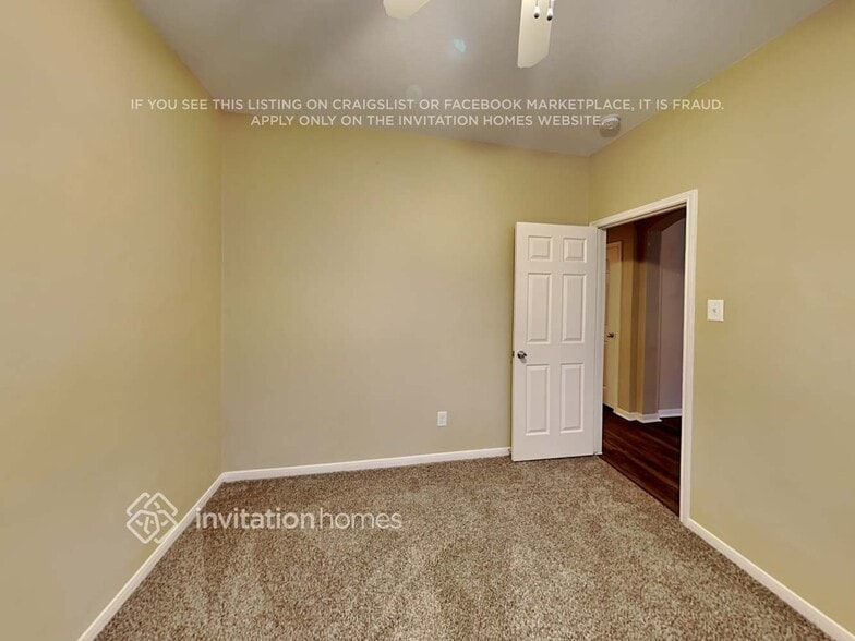 Building Photo - 20618 Sycamore Crest Ln