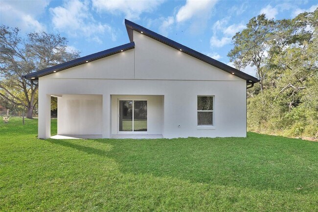 Building Photo - 13527 SW 100th Ln