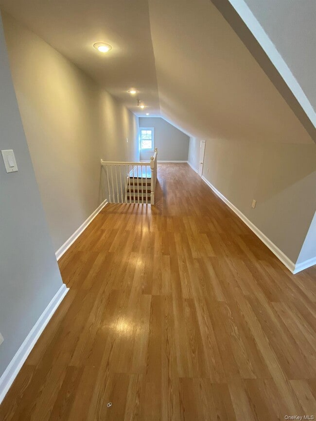 Building Photo - 321 Hayward Ave