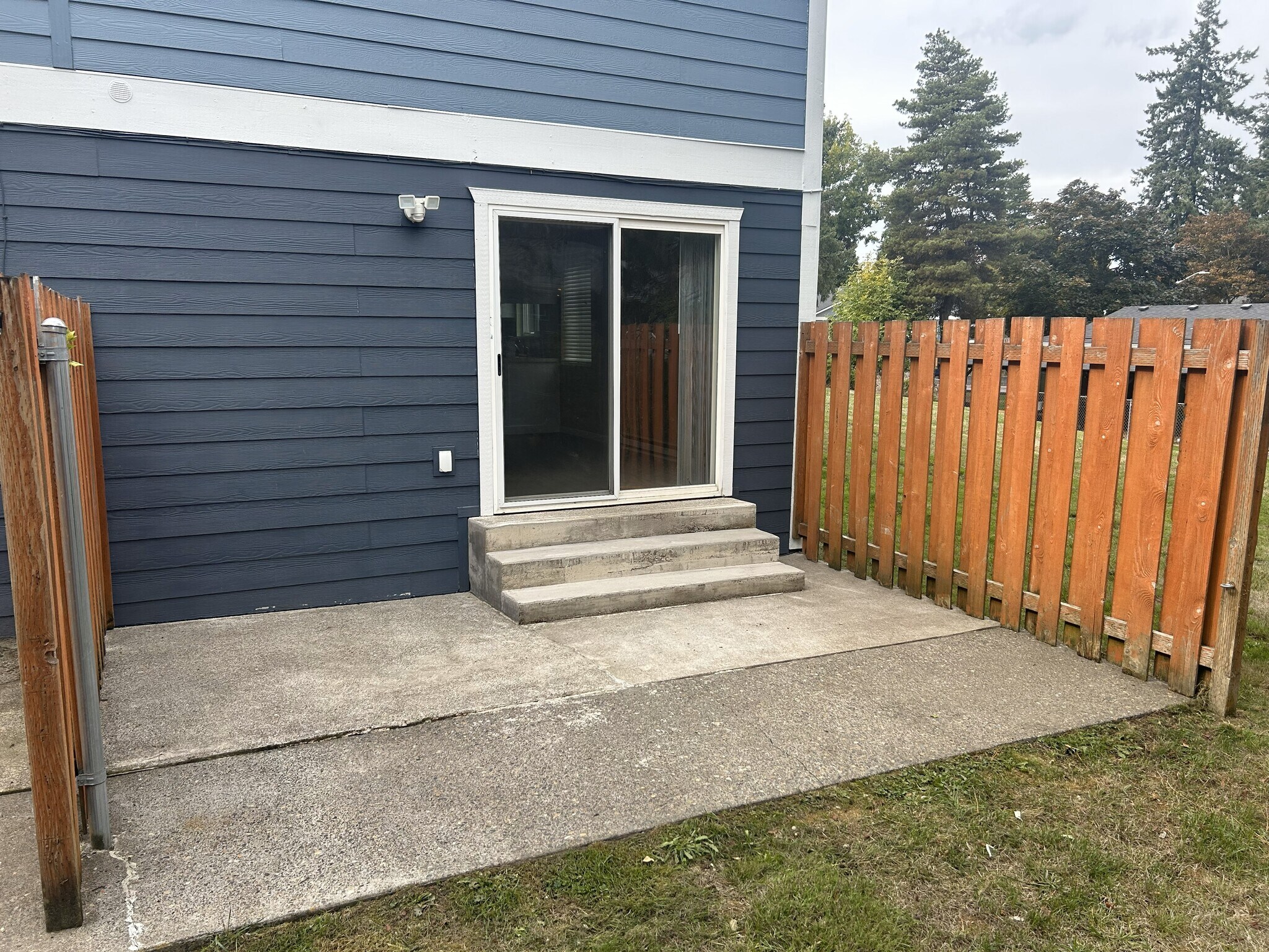 Back patio, next to open space - 6470 SW 192nd Ave