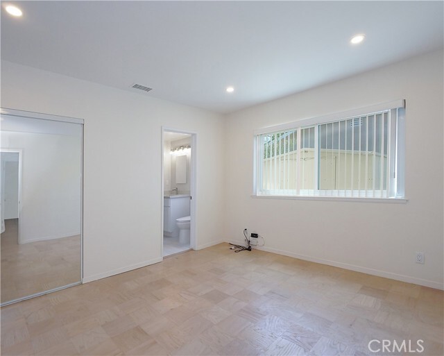 Building Photo - 27665 Longhill Dr