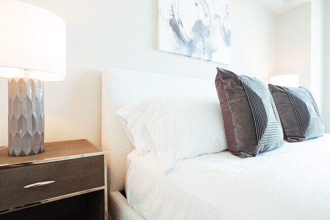 Building Photo - 282 11th Ave