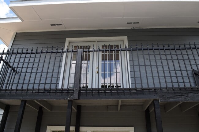 Building Photo - 7715 Glover St