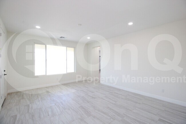 Building Photo - 22536 W Huntington Dr