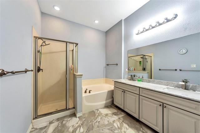 Building Photo - 619 Rosemead Dr