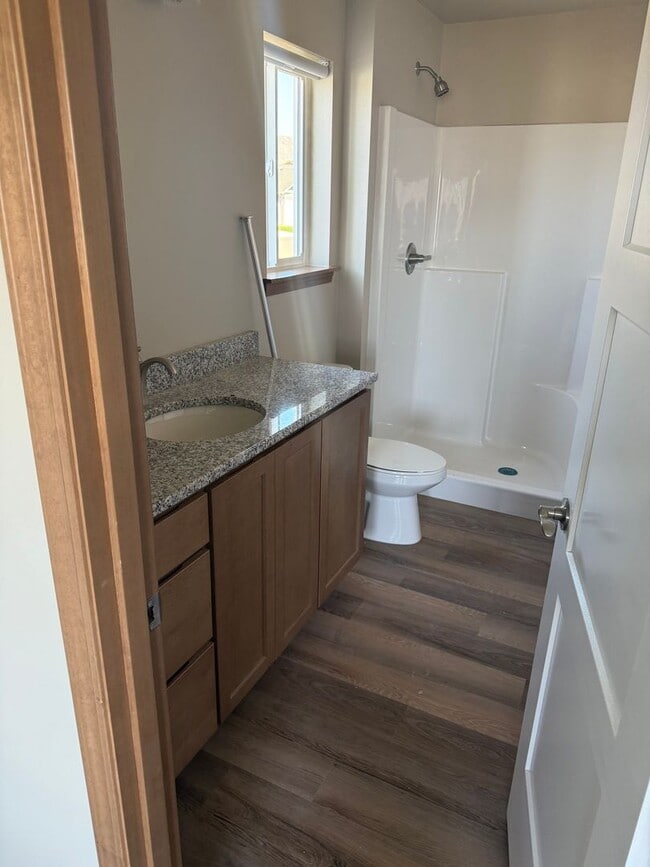 Building Photo - New Construction 3 bed, 2 bath!