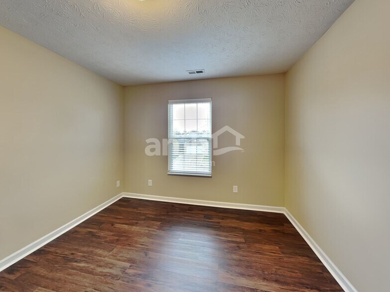 Building Photo - 6624 Coppel Ct