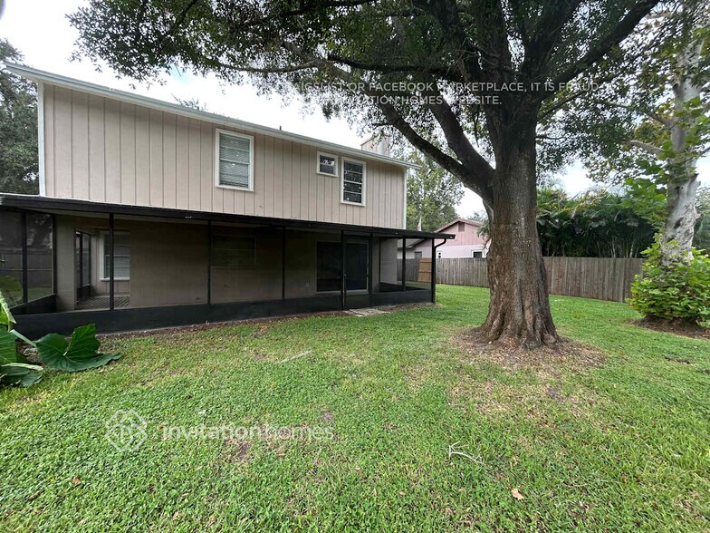 Building Photo - 548 Oak Creek Dr