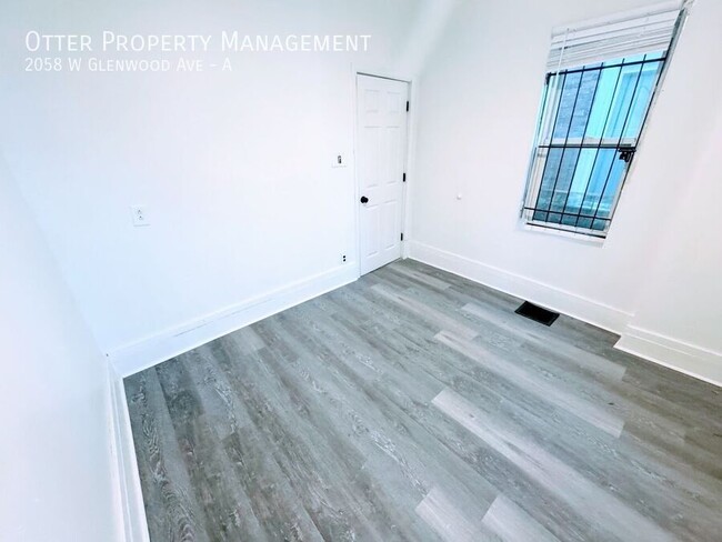 Building Photo - 2058 W Glenwood Ave