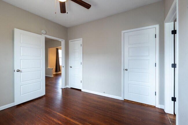 Building Photo - SECTION 8 WELCOME - NEWLY RESTORED - 2 BEDROOM - HARDWOOD FLOORS