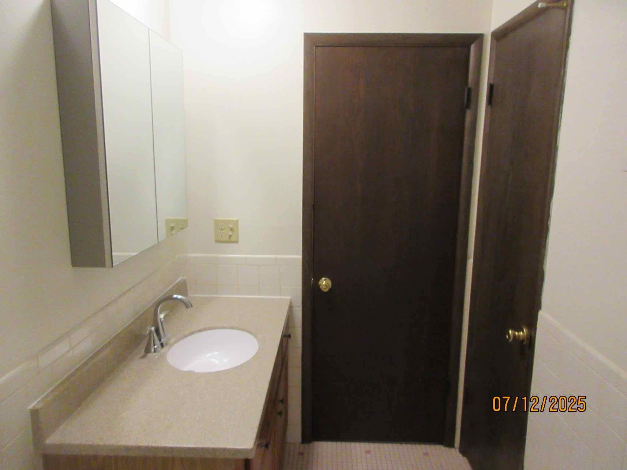 Building Photo - 4229 W Rivers Edge Cir