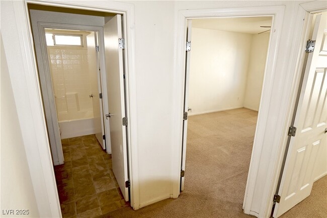 Building Photo - 6206 Standing Elm St