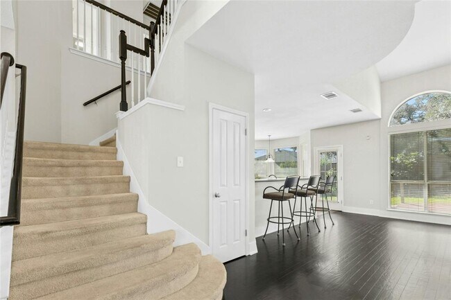 Building Photo - 6805 Breezy Pass