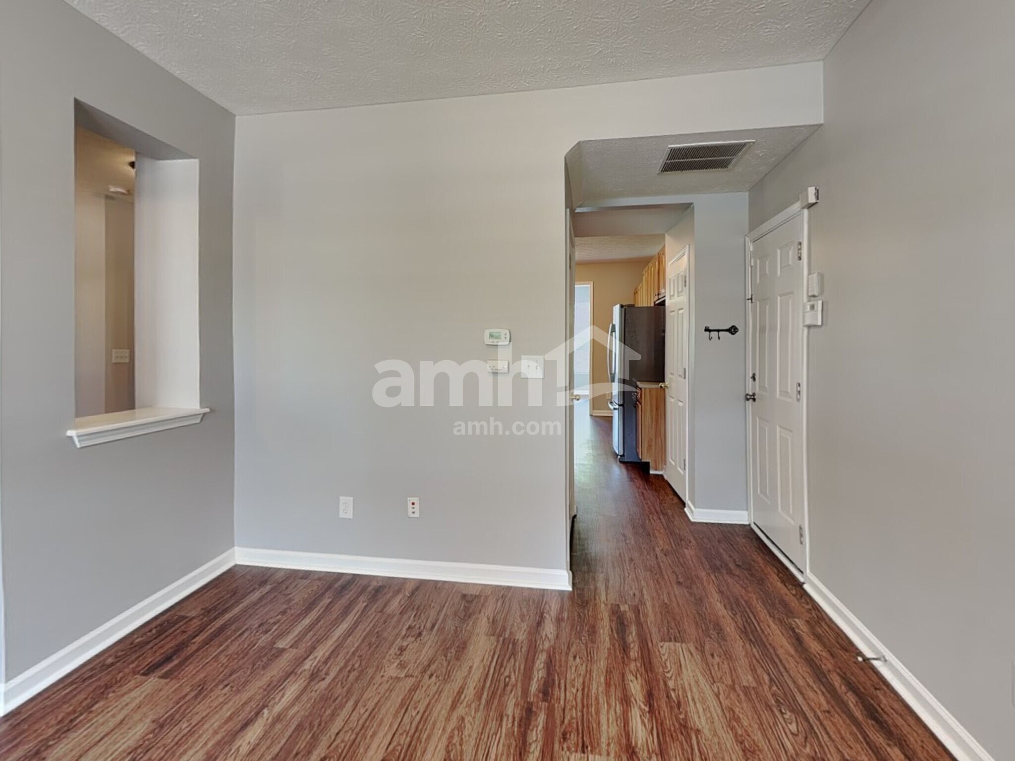 Building Photo - 5808 W Port Dr