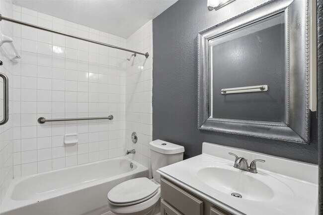 Building Photo - 326 Wild Bird Dr