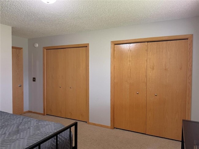 Building Photo - 438 Lake Trail