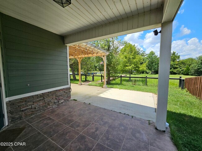 Building Photo - 6111 Edith Stephens Dr