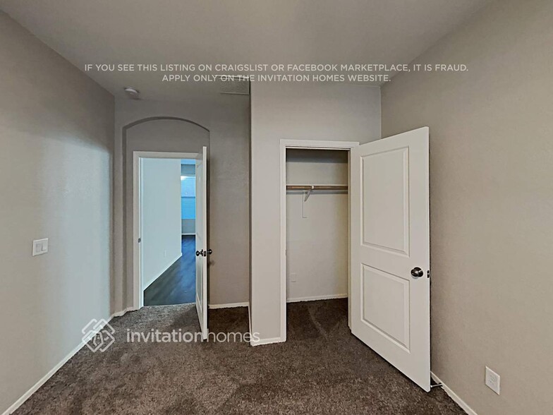 Building Photo - 3636 W White Canyon Rd