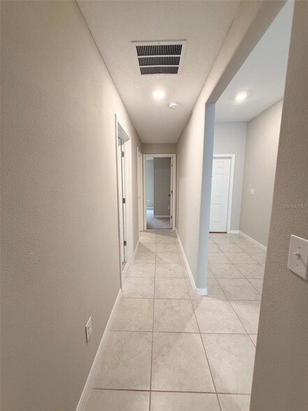 Building Photo - 12903 Wildflower Meadow Dr