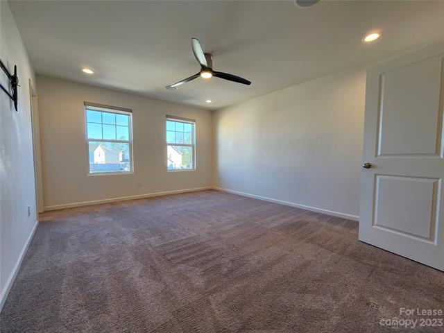 Building Photo - 150 Pin Oak Ct