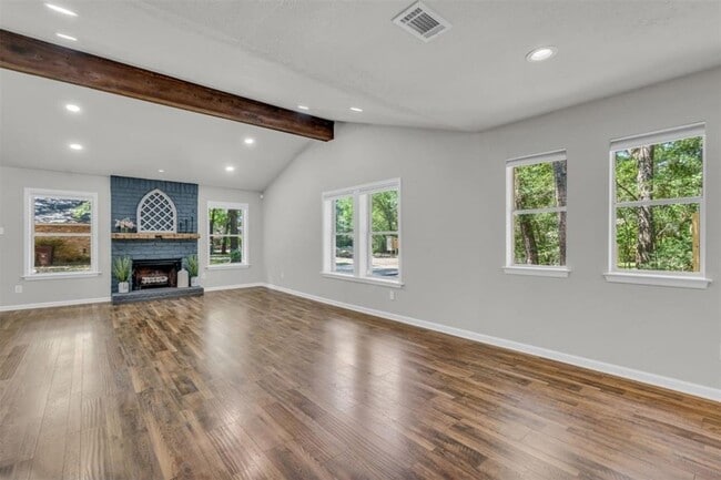 Building Photo - 25 Hornbill Ct