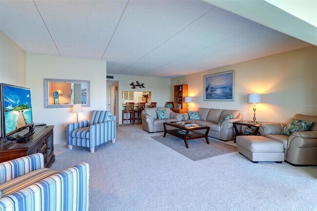 Building Photo - 868 Bayway Blvd
