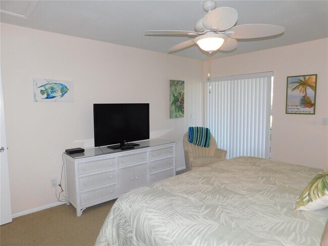 Building Photo - 40 Dale Pl