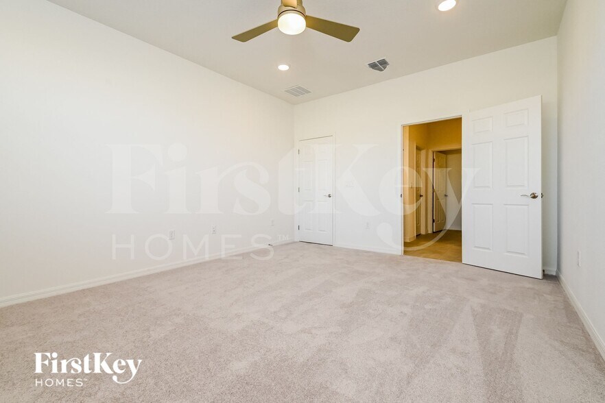 Building Photo - 209 Windsor Reserve Dr