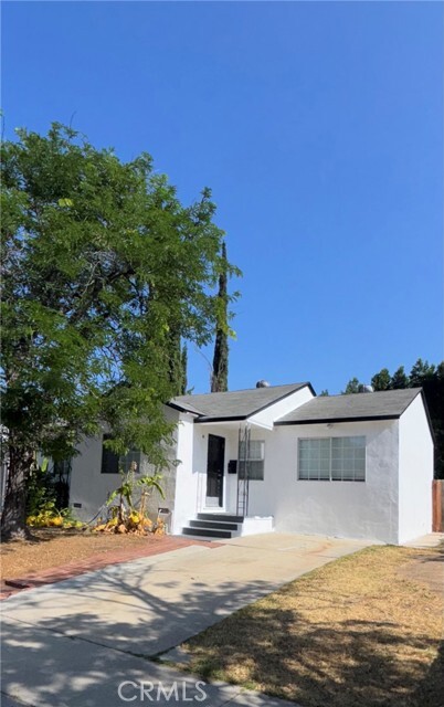 Building Photo - 17440 Tiara St