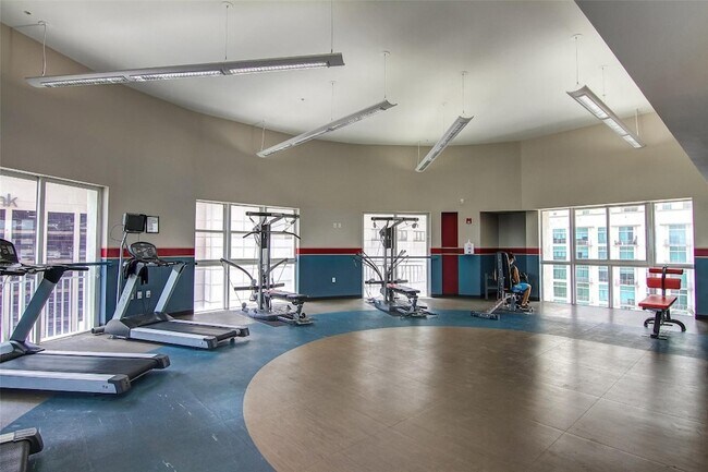 Building Photo - 7280 SW 90th St