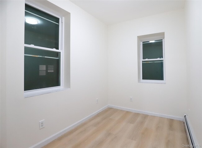 Building Photo - 99-11 39th Ave