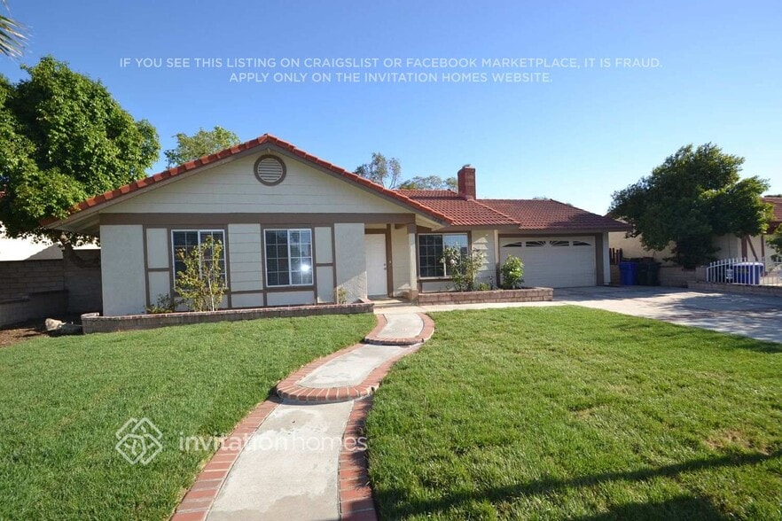 Building Photo - 1238 W Hawthorne St