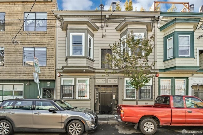 Building Photo - 144 Langton St
