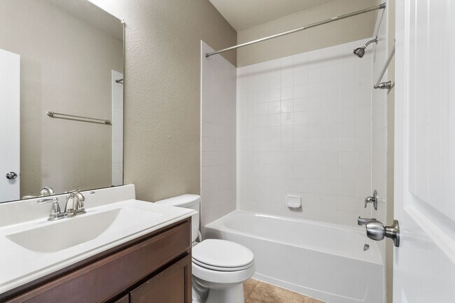 Building Photo - 2131 Beacon Park Ct