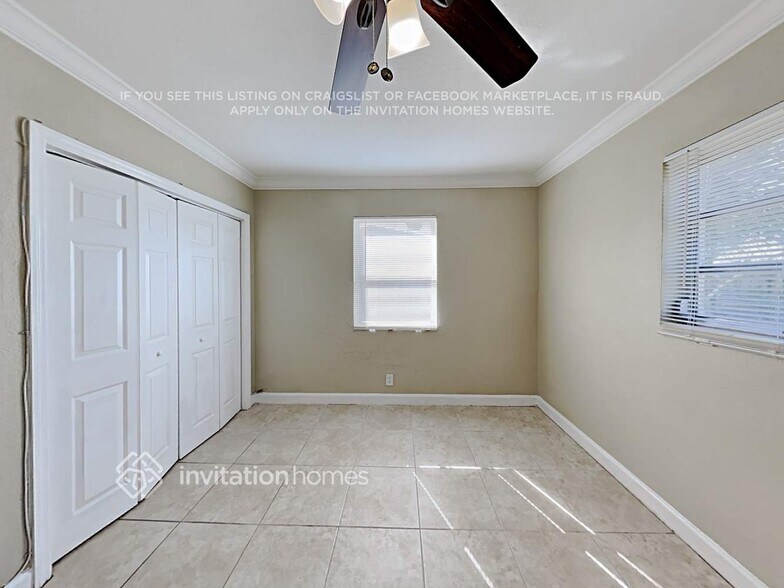 Building Photo - 913 Cochran Dr