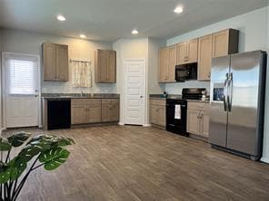 Building Photo - 13309 Riding Dr