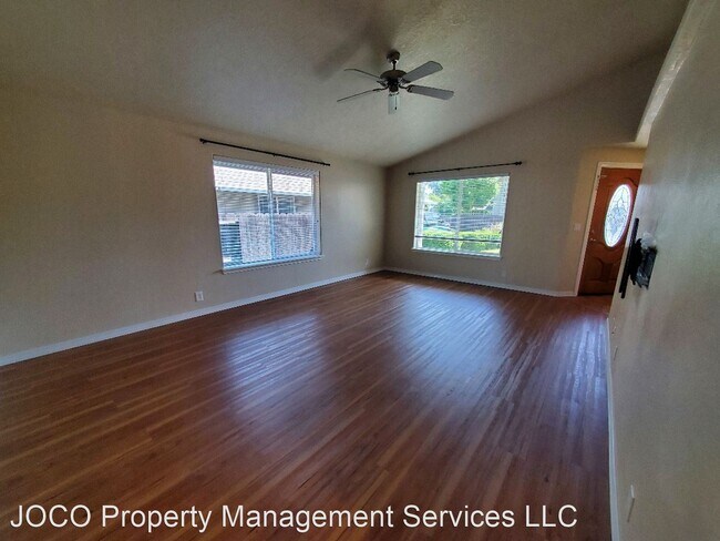 Building Photo - 3 br, 2 bath House - 2634 SW Esther Lane