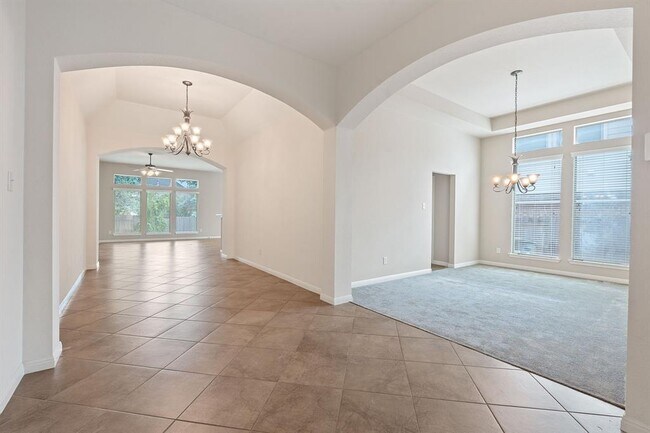 Building Photo - 1809 Cross Draw Trl