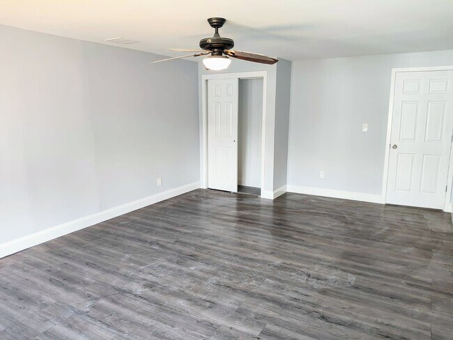 Building Photo - 106 Villa Ave